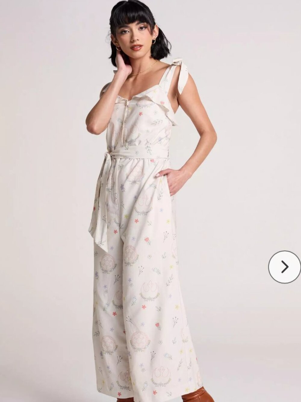 Her Universe Star Wars Floral Icons Jumpsuit Medium Romper